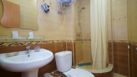 Снять номер в Учкуевке 4-местный фото 8